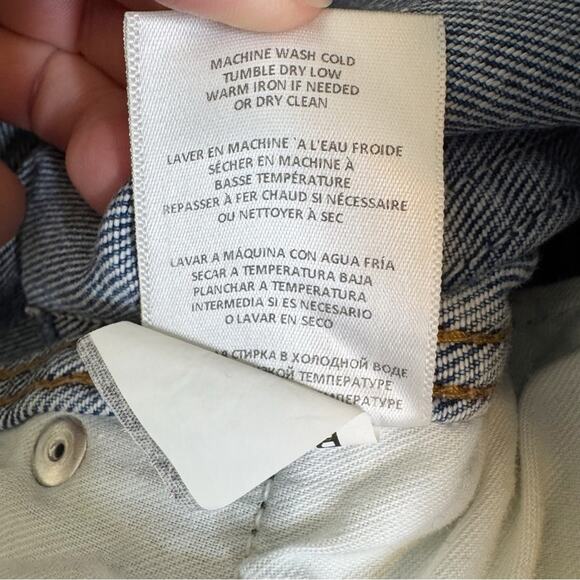 RE/DONE Destroyed 90s High Rise Loose Jeans in Destroyed Medium Blue 26 NWTs - Picture 16 of 16